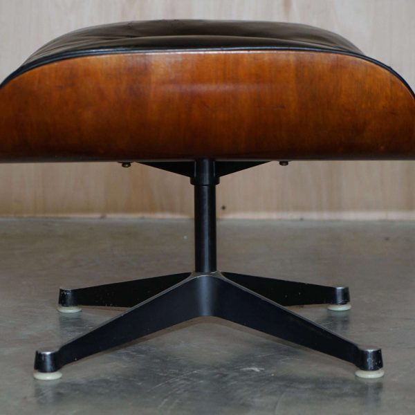 Restored 1960 Herman Miller No1 Hardwood Eames Lounge Armchair and Ottoman - Image 17
