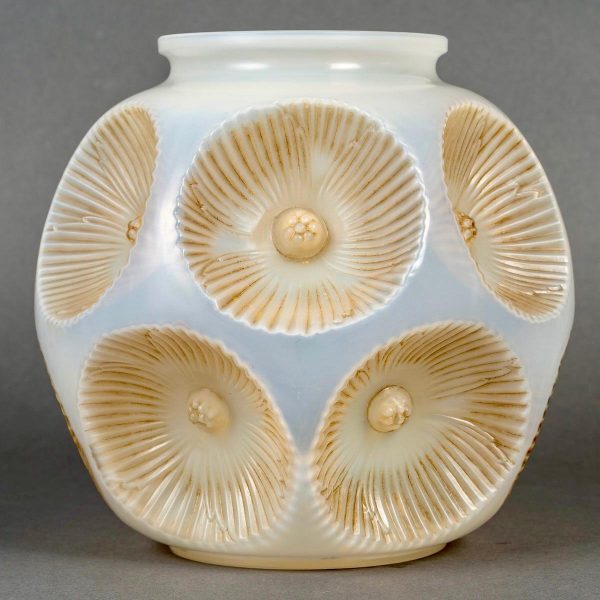 1927 René Lalique Vase Picardie Cased Opalescent Glass With Sepia Patina - Image 3