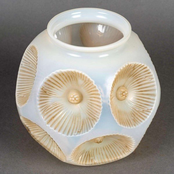 1927 René Lalique Vase Picardie Cased Opalescent Glass With Sepia Patina - Image 4