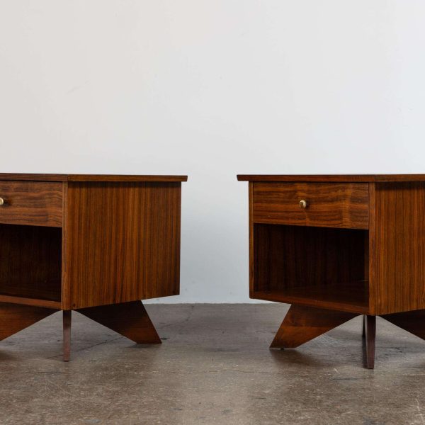 George Nakashima Origins Nightstands for Widdicomb, Walnut - Pair - Image 2