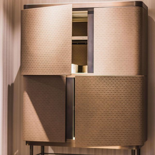 21st Century Art Déco Elie Saab Maison Leather Marble Essence Bar Cabinet, Italy - Image 4