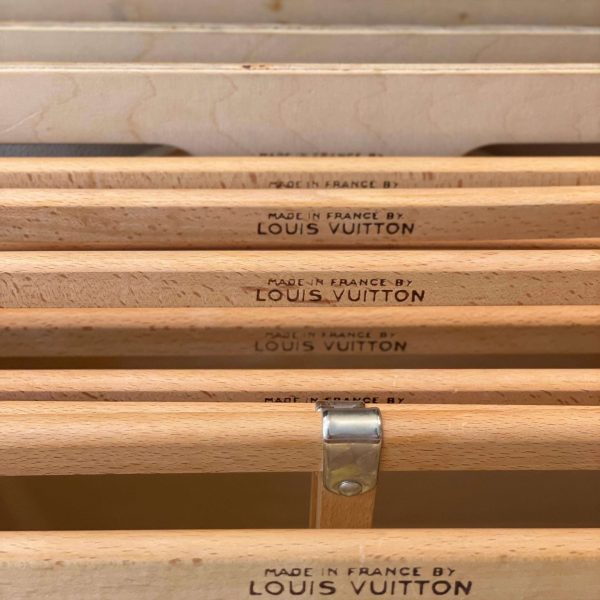 Wardrobe Louis Vuitton Trunk - Image 11