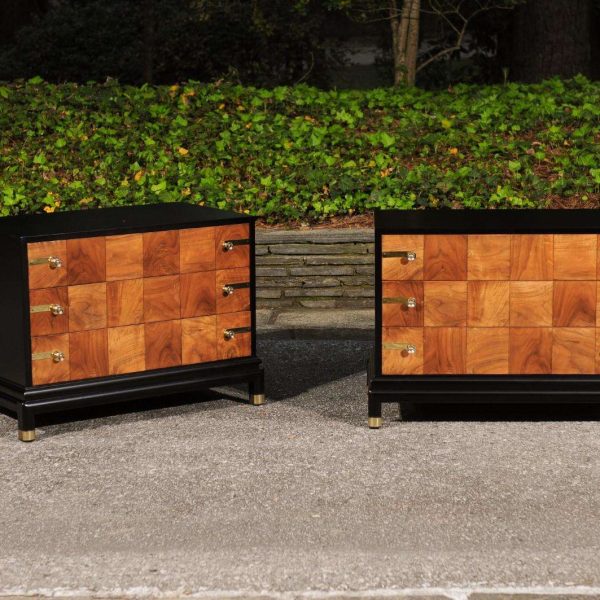 Breathtaking Pair of Black Walnut Parquetry Small Commodes by Renzo Rutili - Image 4