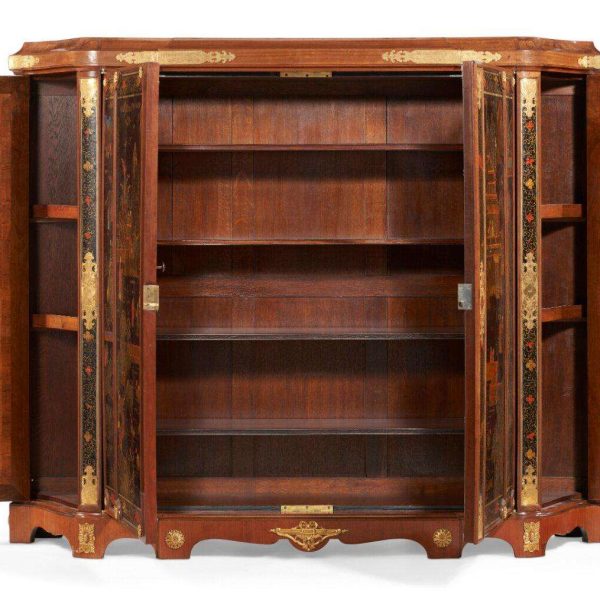 Rare Louis XV Ormolu-Mounted Tulipwood and Chinese Lacquer Cabinet - Image 11