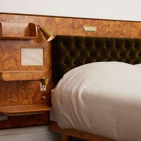 Gio Ponti Headboard and Bedframe with Attached Nightstands - Image 5