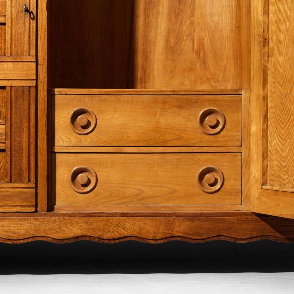 Paolo Buffa Large Highboard or Wardrobe in Chestnut 1940s - Image 9