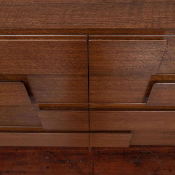Gio Ponti Chest of Drawers Signed M. Singer and Sons Model 2161 - Image 9