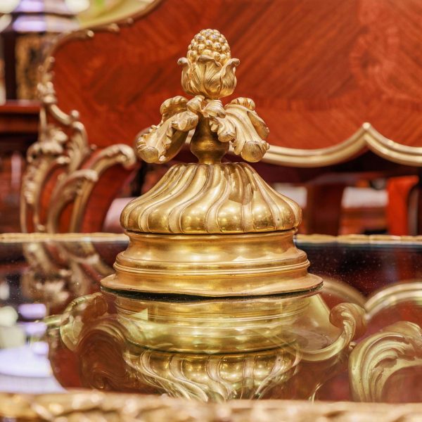 A Fine and Rare 19th Century French Cocktail Table by Linke - Image 4