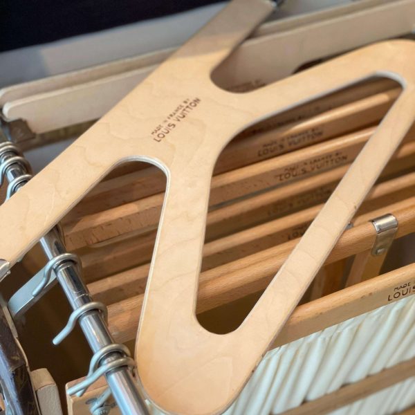 Wardrobe Louis Vuitton Trunk - Image 12