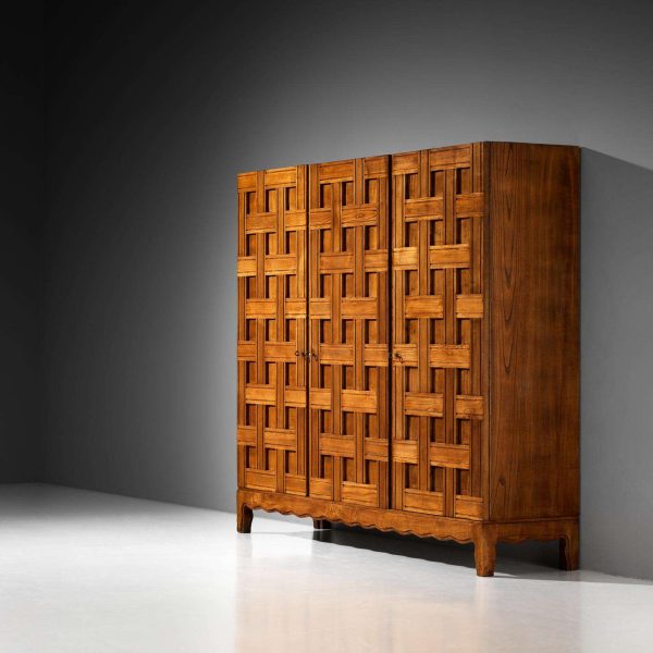 Paolo Buffa Large Highboard or Wardrobe in Chestnut 1940s - Image 2