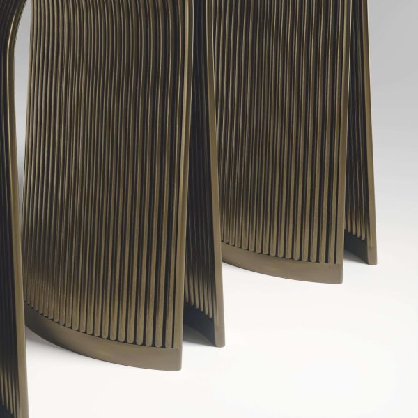 Shagreen Console with Bronze-Patina Brass Details by R&Y Augousti - Image 5