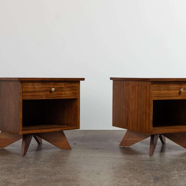 George Nakashima Origins Nightstands for Widdicomb, Walnut - Pair - Image 4